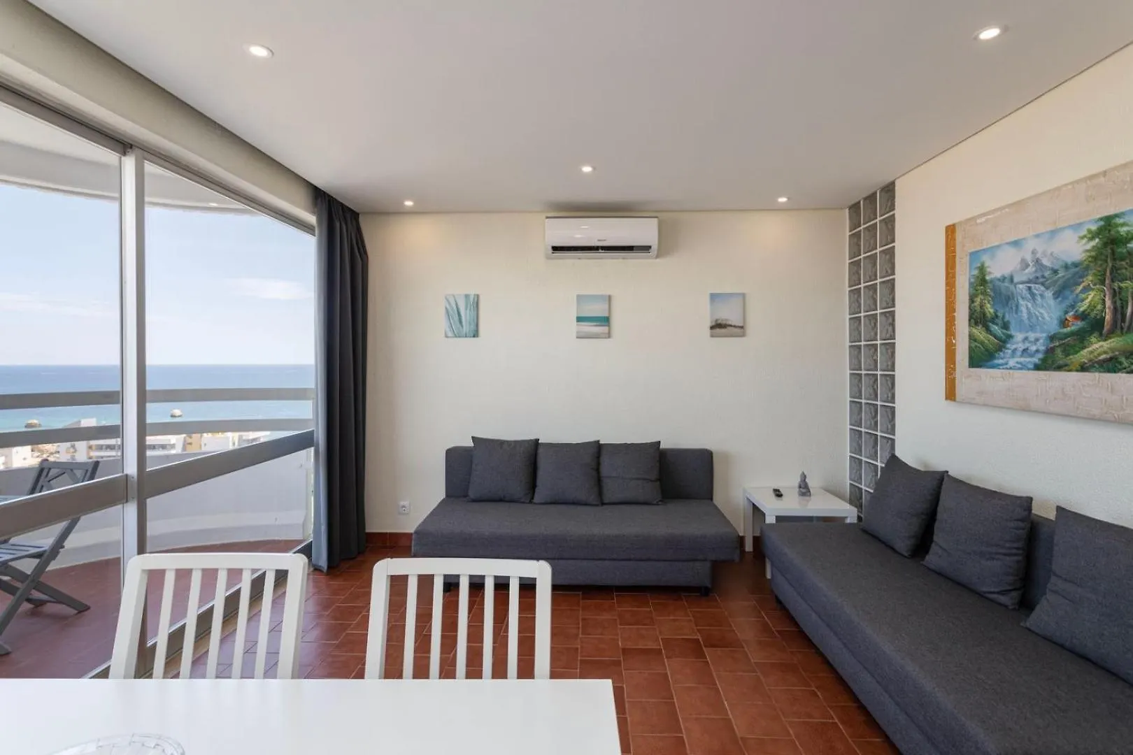 Tac Apartment Portimao 0*,